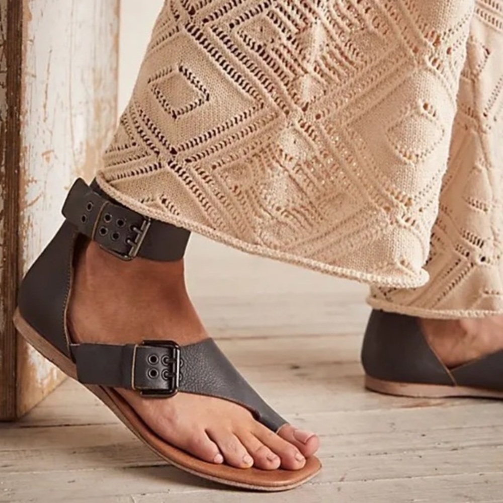 Free People Gray Sandals